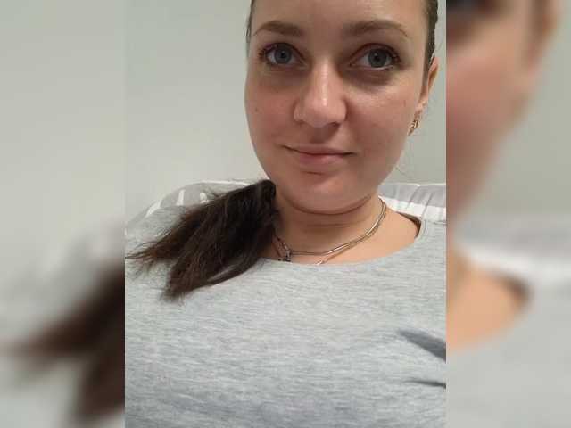 MiLAshKaA's BongaCams show and profile