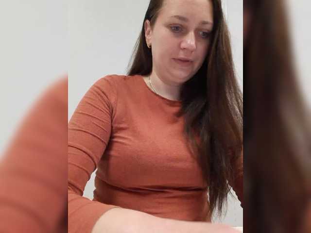 MiLAshKaA's BongaCams show and profile