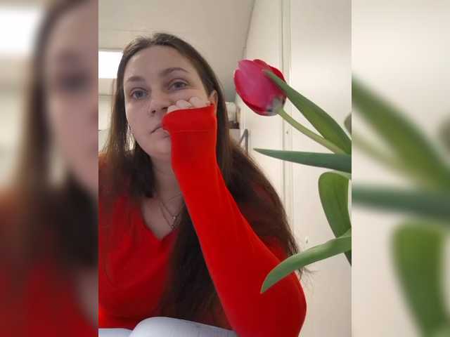 MiLAshKaA's BongaCams show and profile