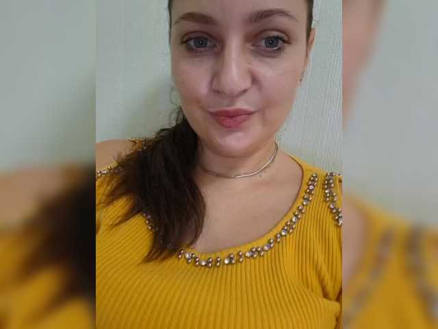 MiLAshKaA on BongaCams and RICams