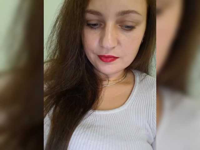 MiLAshKaA's BongaCams show and profile