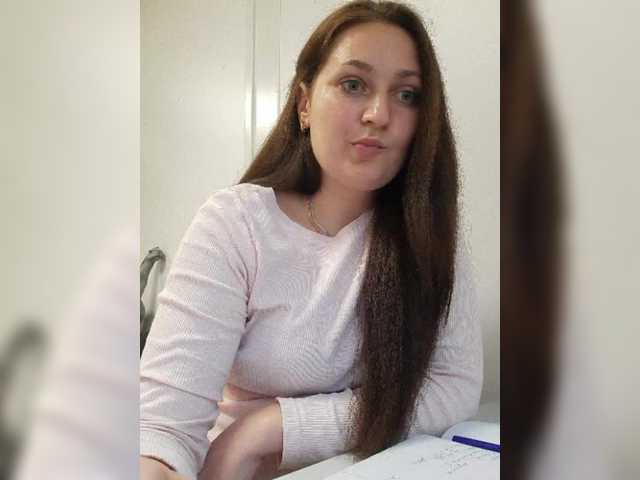 MiLAshKaA's BongaCams show and profile