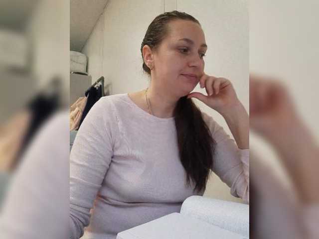 MiLAshKaA's BongaCams show and profile