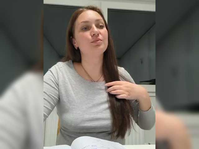 MiLAshKaA's BongaCams show and profile