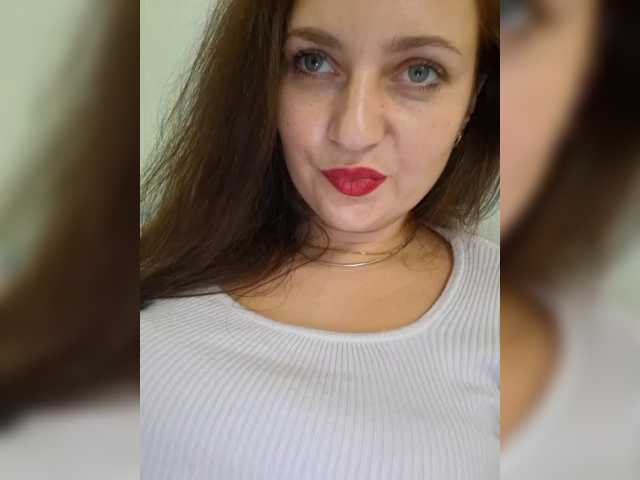 MiLAshKaA's BongaCams show and profile