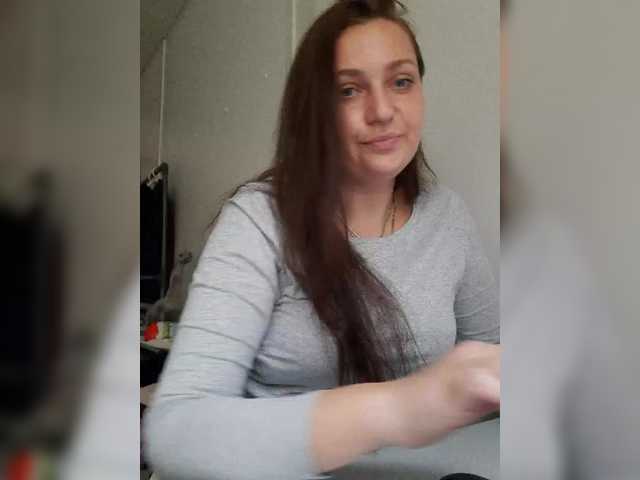 MiLAshKaA's BongaCams show and profile