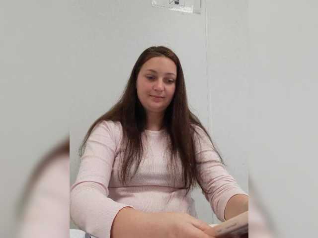 MiLAshKaA's BongaCams show and profile