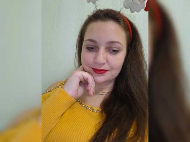 MiLAshKaA's BongaCams show and profile