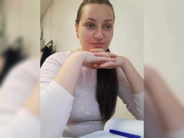 MiLAshKaA's BongaCams show and profile