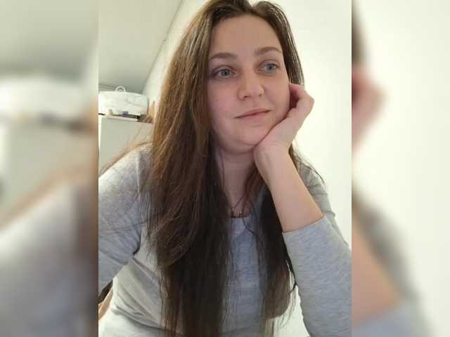 MiLAshKaA's BongaCams show and profile