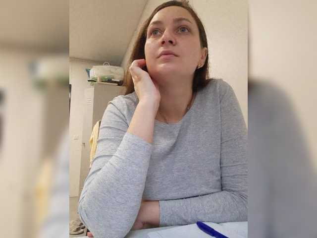 MiLAshKaA's BongaCams show and profile