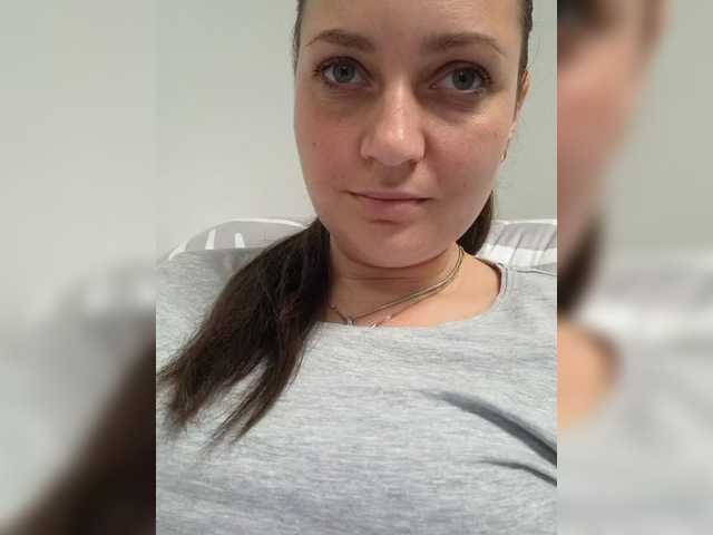 MiLAshKaA's BongaCams show and profile