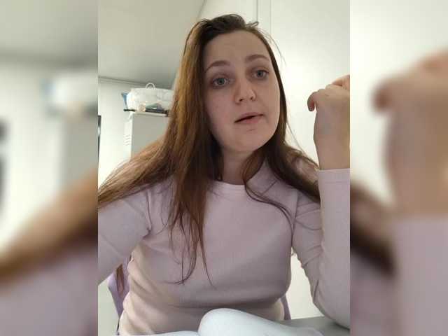 MiLAshKaA's BongaCams show and profile