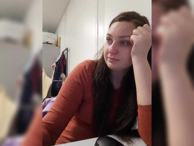 MiLAshKaA's BongaCams show and profile