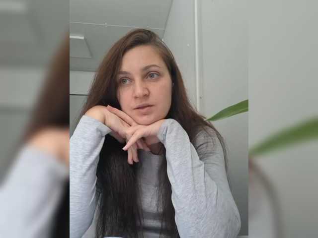 MiLAshKaA's BongaCams show and profile