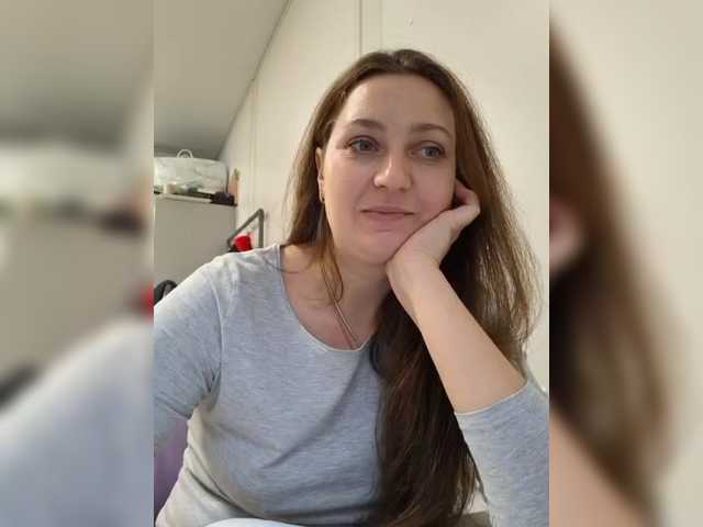 MiLAshKaA's BongaCams show and profile