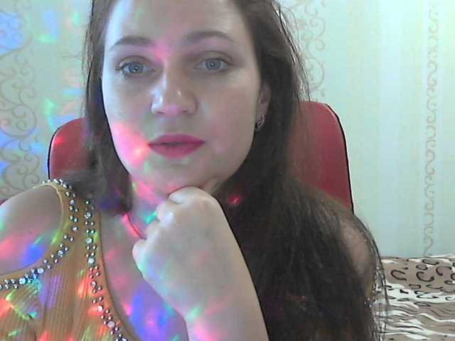 MiLAshKaA's BongaCams show and profile