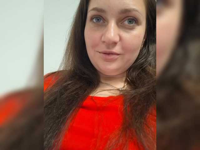 MiLAshKaA's BongaCams show and profile