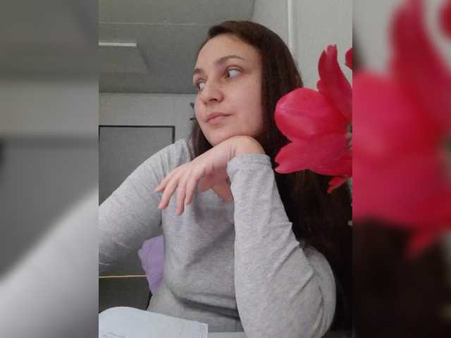 MiLAshKaA's BongaCams show and profile