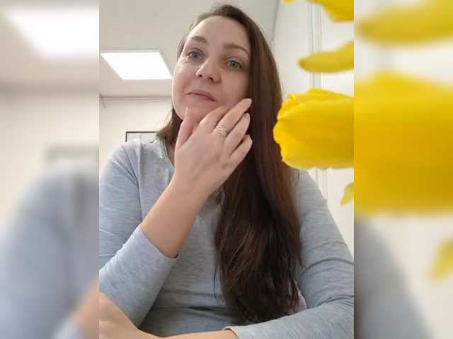 MiLAshKaA's BongaCams show and profile