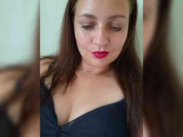 striptease nude MiLAshKaA