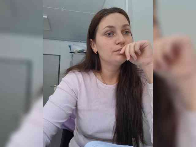 MiLAshKaA Live Webcam on BongaCams