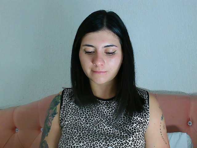 JenellKurtz webcam bongacams model stream image