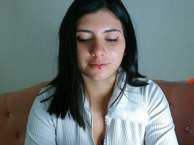 JenellKurtz's BongaCams show and profile