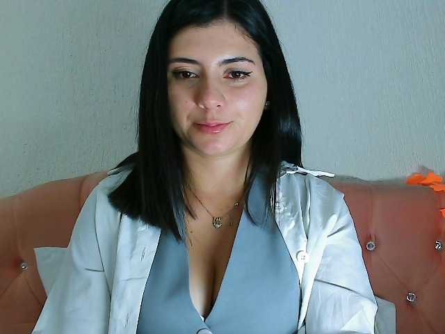 JenellKurtz's BongaCams show and profile