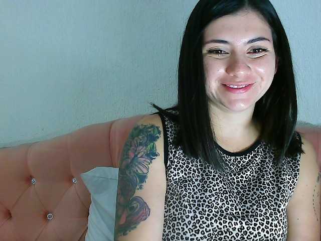 JenellKurtz webcam bongacams model stream image