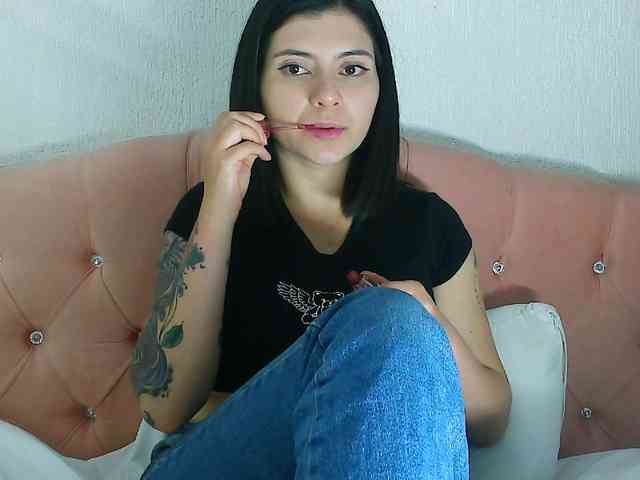 JenellKurtz webcam