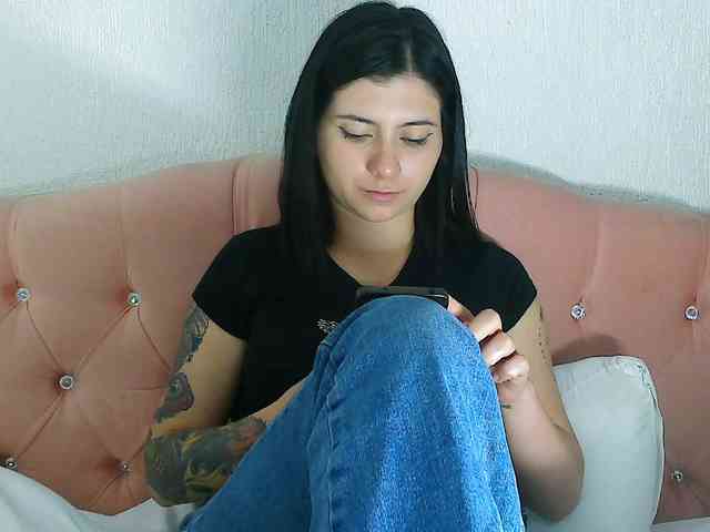 JenellKurtz webcam