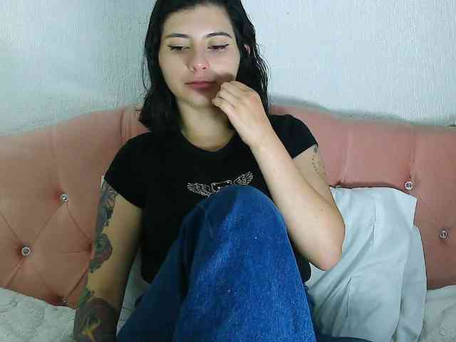 JenellKurtz webcam