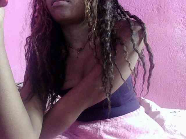 Amelia25
