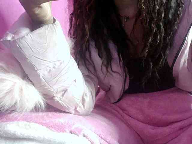 Amelia25 webcam