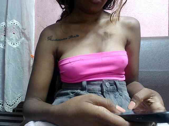 Amelia25 webcam