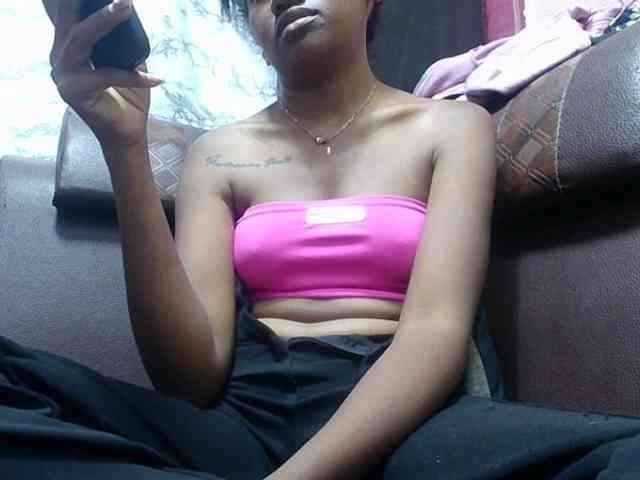 Amelia25 webcam