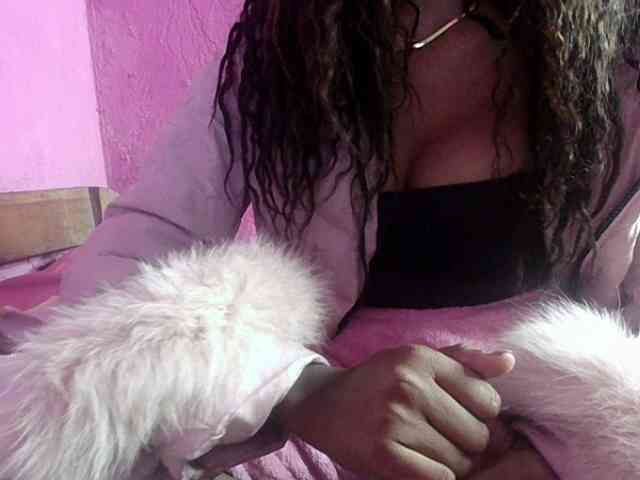 Amelia25 webcam
