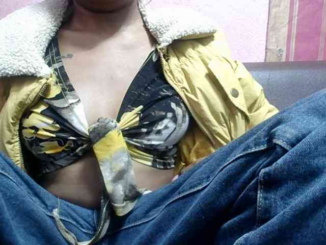 Amelia25 webcam