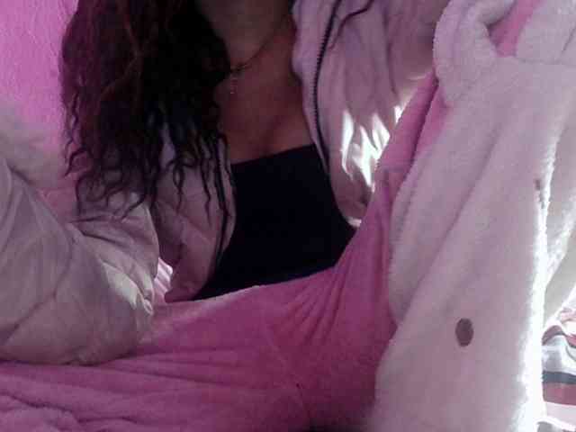 Amelia25 webcam