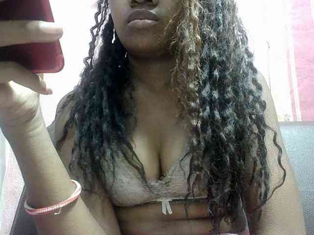 Amelia25 webcam