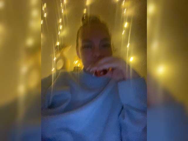 BongaCams Alicexhoney is Freechat Alicexhoney — Take off braHey guys!:) Goal- #Dance #hot #pvt #c2c #fetish #feet #roleplay Tip to add at friendlist and for requests!