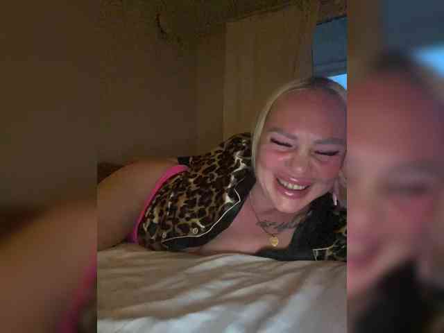 Alicexhoney webcam