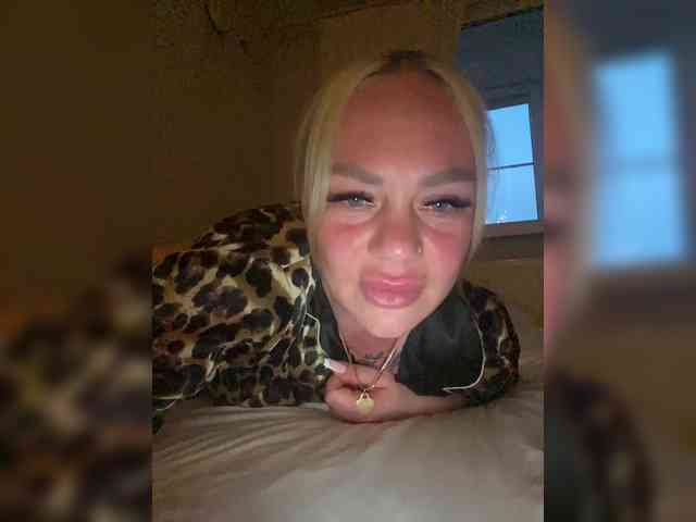 Alicexhoney webcam