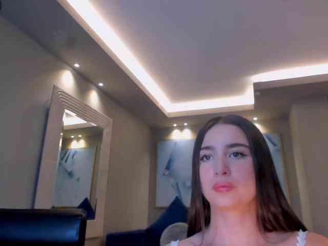 ArianaMonroe webcam