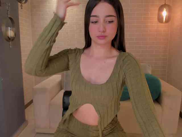 ArianaMonroe webcam