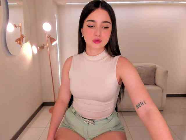 ArianaMonroe webcam