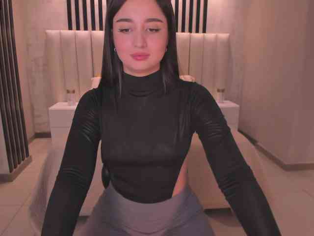ArianaMonroe webcam