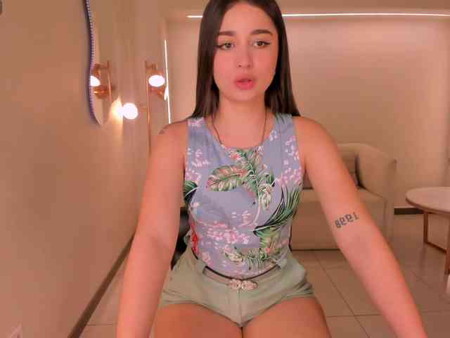 ArianaMonroe webcam