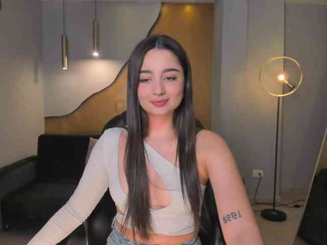 ArianaMonroe webcam